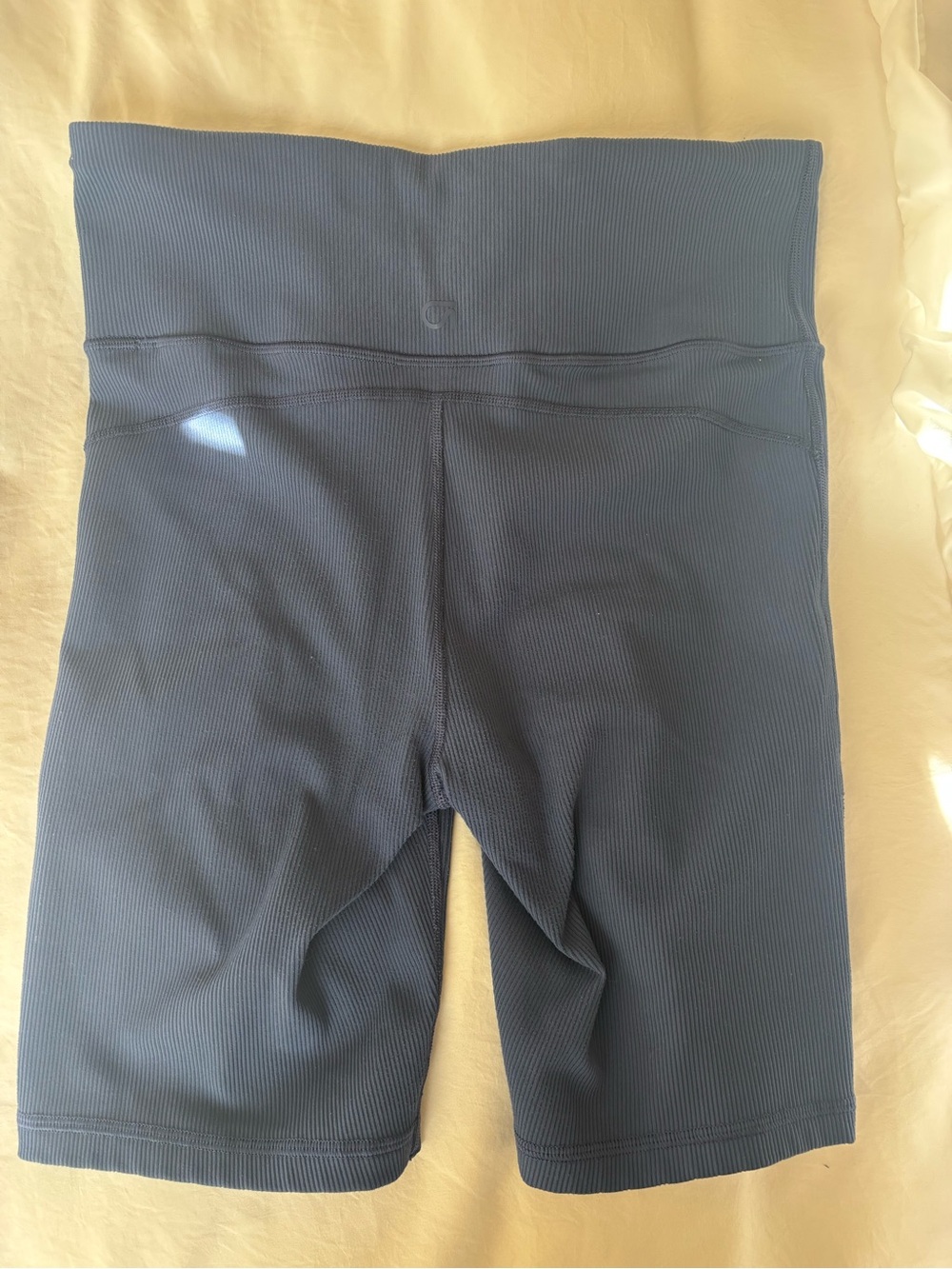 Shorts - Picture 3 of 3